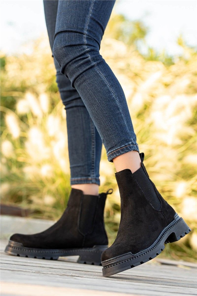 Women's Suede Boots - Black #358748